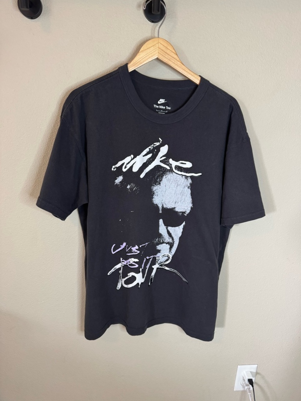 Nike Graphic T Shirt Black Size Large